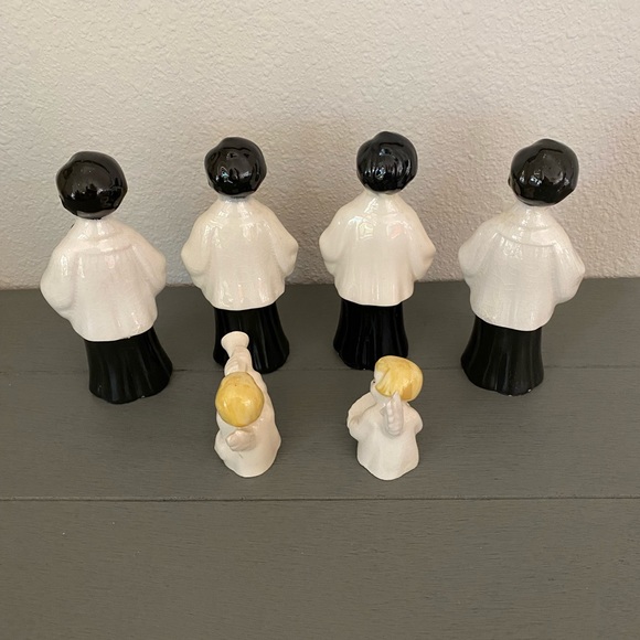 Antique porcelain choir set: 4 choirboys and 2 angels - Picture 4 of 10